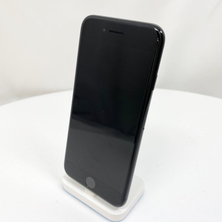 iPhone 7 ���:B ���顼:�֥�å� ���ȥ졼��:32GB �Хåƥ꡼:84%