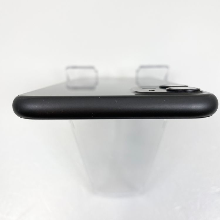 iPhone 11  64GB ֥å 81% SIMåѤ