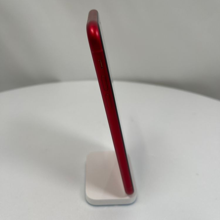 iPhone 11  64GB ��å� 81% SIM���å�����Ѥ�