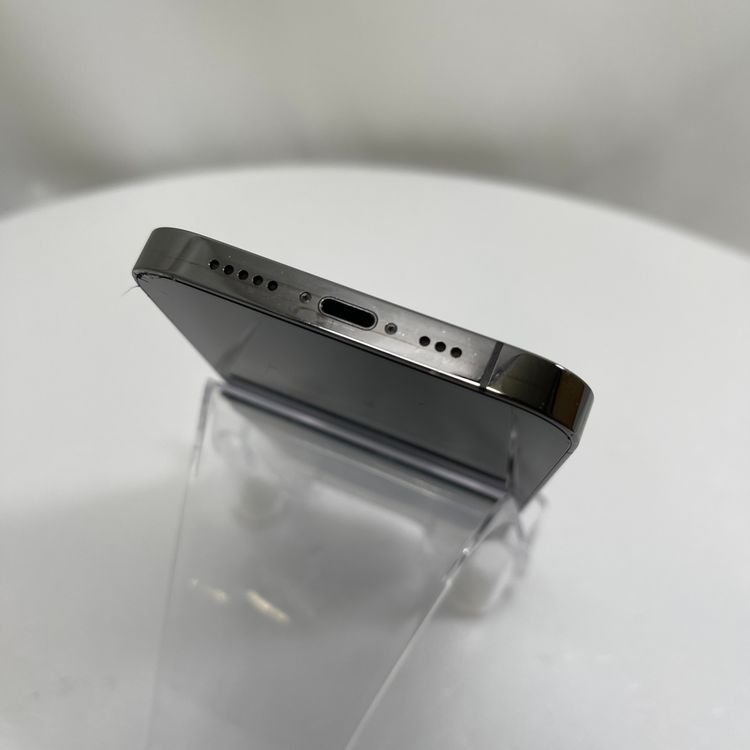 iPhone 13 Pro  256GB ����ե�����  SIM���å�����Ѥ�