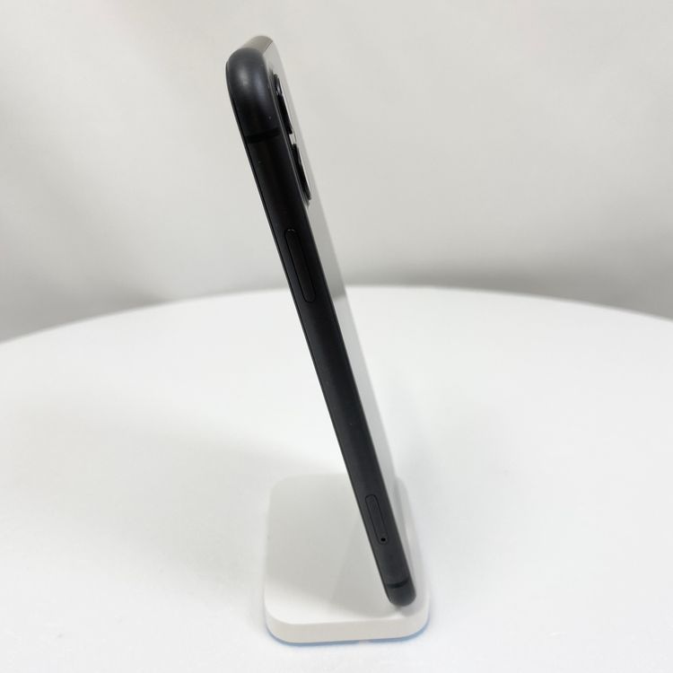 iPhone 11  64GB ֥å 81% SIMåѤ