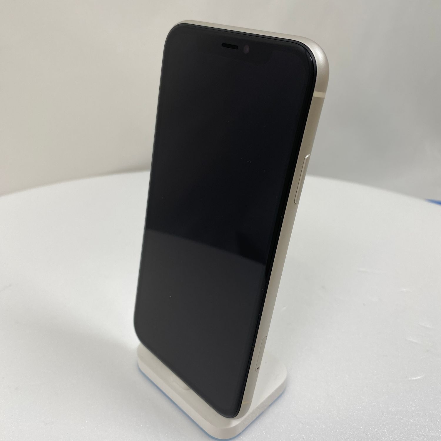 ムスビー｜iPhone 11 64GB ホワイト 74% SIMロック解除済み