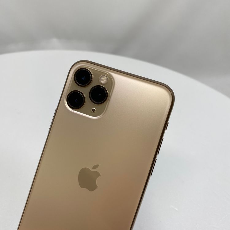iPhone 11 Pro  64GB �������  SIM���å�����Ѥ�