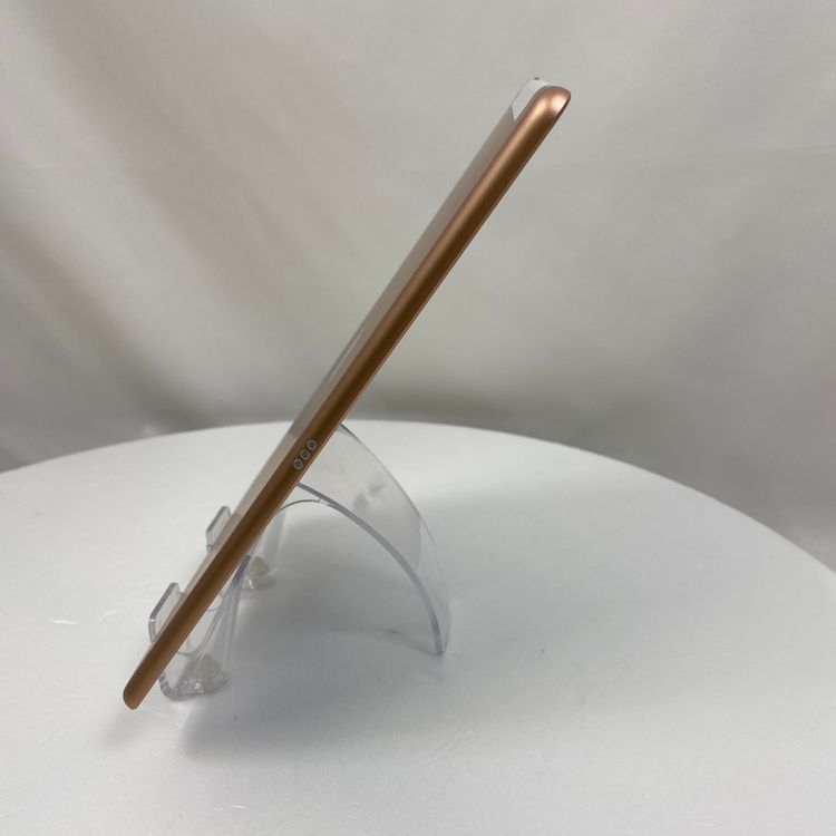 iPad ��8���� Wi-Fi+Cellular  32GB ������� SIM�ե꡼