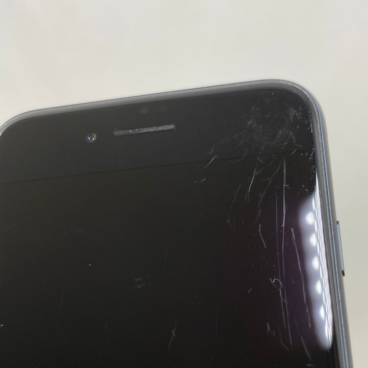 iPhone SE 3  64GB ߥåɥʥ 96% SIMåѤ