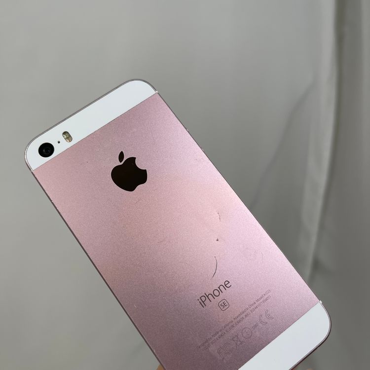 iPhone SE  16GB ԥ 74% SIMåͭ