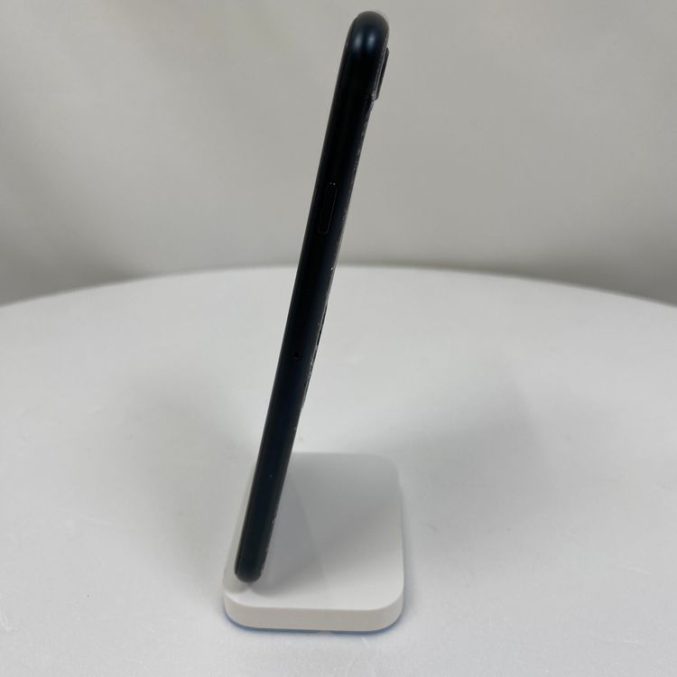 iPhone SE 3 64GB �ߥåɥʥ��� 85% SIM���å�����Ѥ�