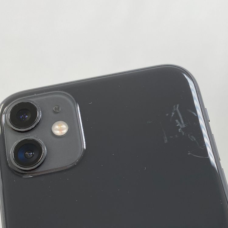 iPhone 11  64GB ֥å 68% SIMåѤ