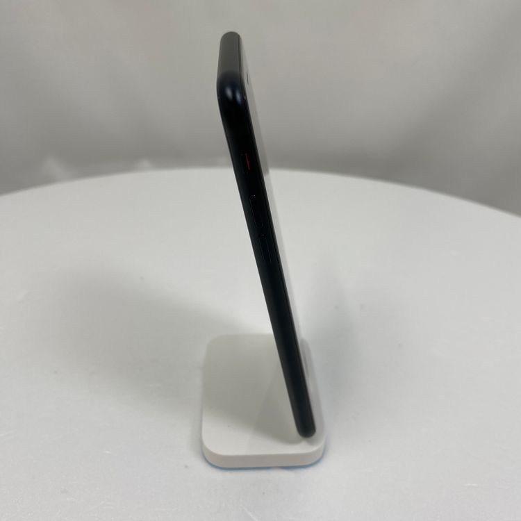 iPhone SE 3  64GB �ߥåɥʥ��� 99%  SIM���å�����Ѥ�