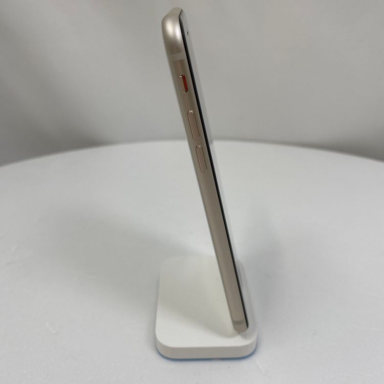 iPhone SE 3  128GB �������饤�� 79% SIM���å�����Ѥ�