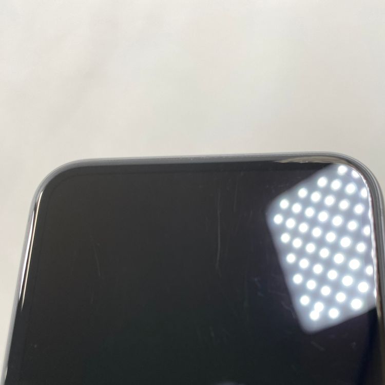 iPhone 11  64GB ֥å 74% SIMåѤ