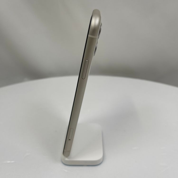 iPhone 11  128GB �ۥ磻��  SIM���å�����Ѥ�