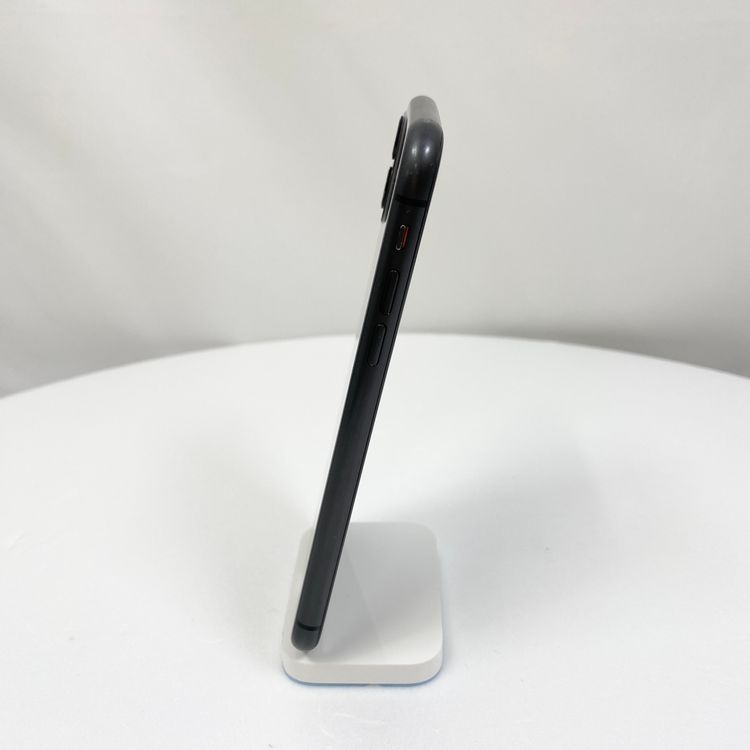 iPhone 11  64GB ֥å 92% SIMåѤ