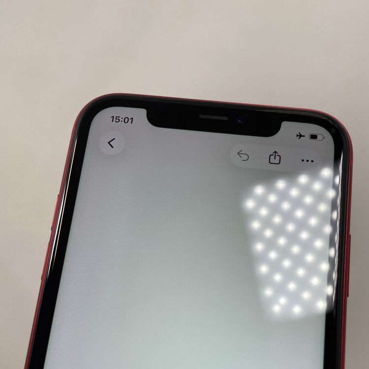 iPhone 11  128GB ��å� 84% SIM���å�����Ѥ�