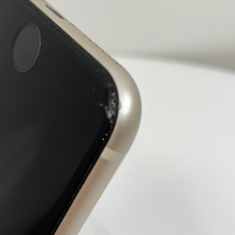 iPhone SE 3  64GB 饤 86% SIMåѤ