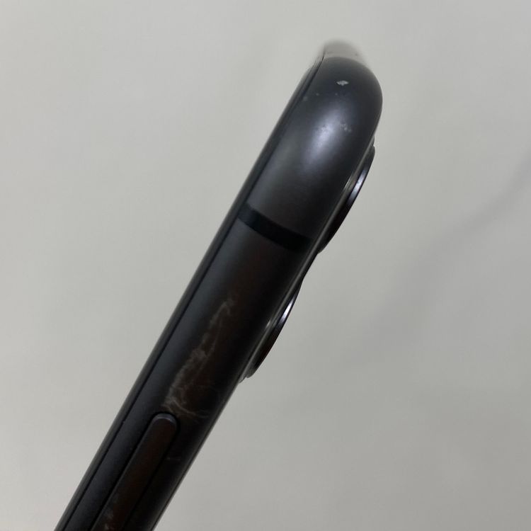 iPhone 11  64GB ֥å 81% SIMåѤ
