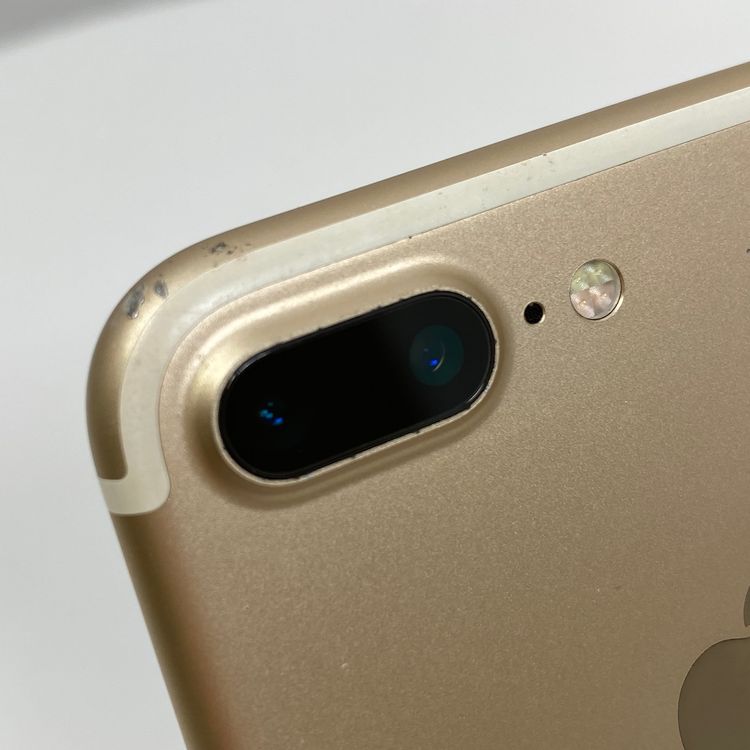 iPhone7 Plus 128GB ������� 73% SIM���å�����Ѥ�