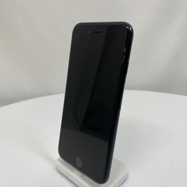 iPhone SE 3 ���:C ���顼:�ߥåɥʥ��� ���ȥ졼��:64GB �Хåƥ꡼:81%
