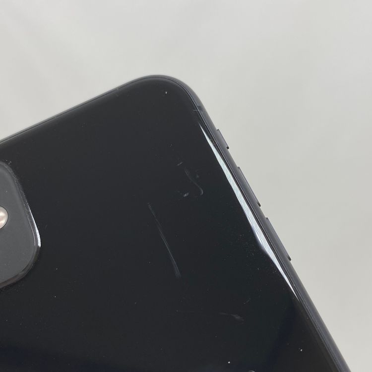 iPhone 11  64GB ֥å 81% SIMåѤ