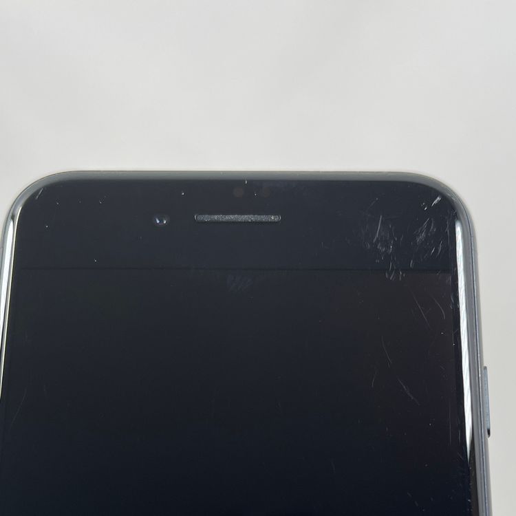 iPhone SE 3  64GB �ߥåɥʥ��� 99% SIM���å�����Ѥ�