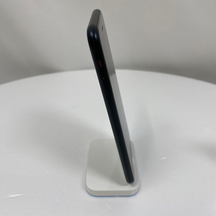 iPhone SE 3  64GB ߥåɥʥ 96% SIMåѤ