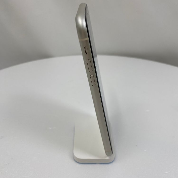 iPhone 11  64GB ۥ磻 85% SIMåѤ