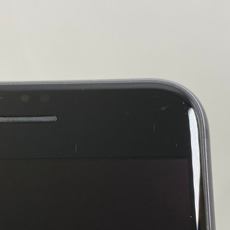 iPhone 8 64GB ���ڡ������쥤 80% SIM���å�����Ѥ�