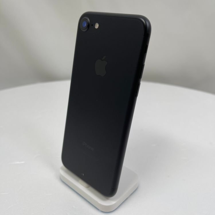 iPhone 7  32GB �֥�å�  SIM���å�����Ѥ�