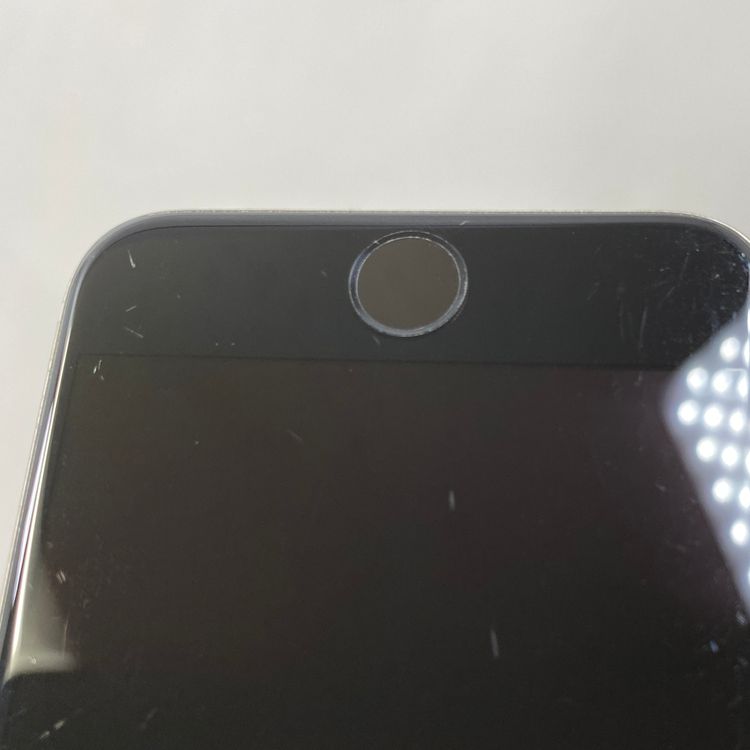 iPhone SE 3  64GB 饤 89% SIMåѤ