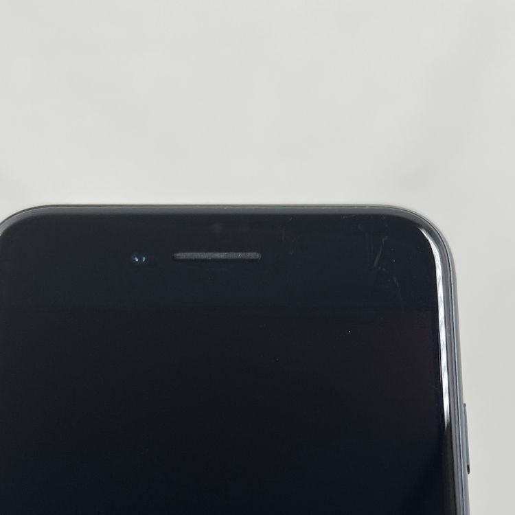 iPhone SE 3  64GB �ߥåɥʥ��� 80% SIM���å�����Ѥ�