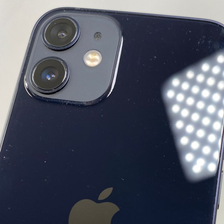 iPhone 12 mini 128GB �֥�å� 75% SIM���å�����Ѥ�