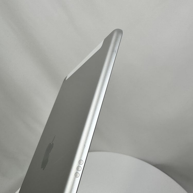 iPad ��9���� Wi-Fi+Cellular  64GB ����С�  SIM�ե꡼