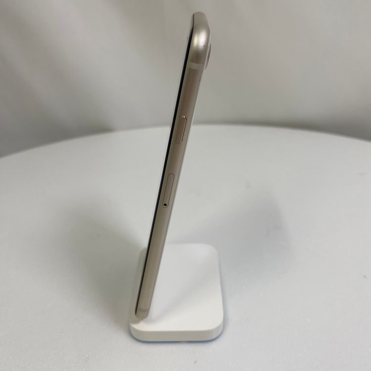 iPhone SE 3  64GB �������饤�� 80% SIM���å�����Ѥ�