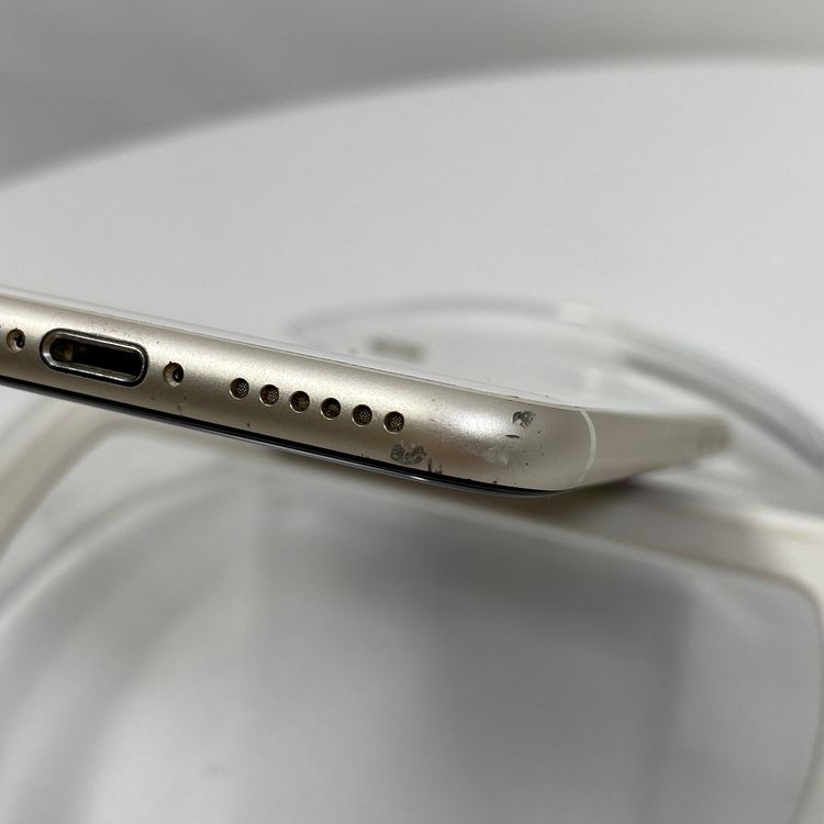 iPhone SE 3  64GB 饤 84% SIMåѤ