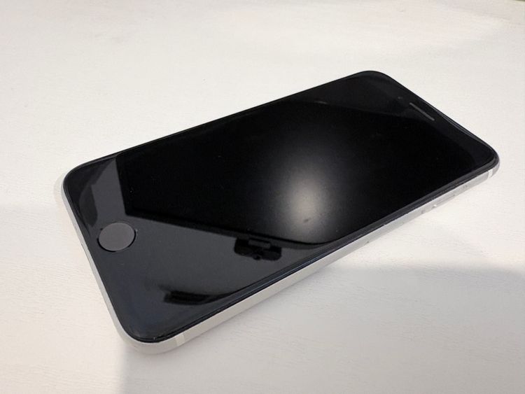 ¿ݾ Ķ SIMե꡼ iPhone SE 2 64GB ۥ磻 