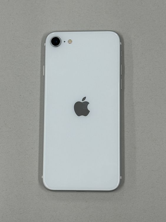 �ڥݥ��åȥ⡼���iphone SE ��2���� 64GB DOCOMO���ۥ磻��