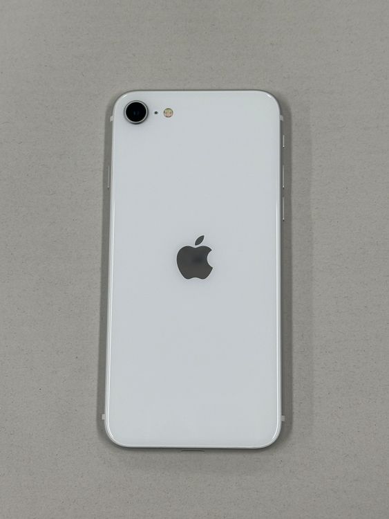 �ڥݥ��åȥ⡼���iphone SE ��2���� 64GB DOCOMO���ۥ磻��