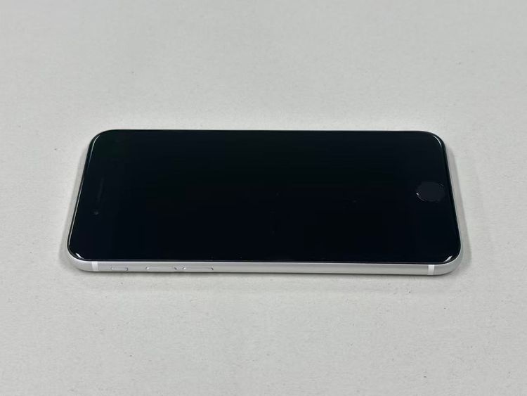 �ڥݥ��åȥ⡼���iphone SE ��2���� 64GB DOCOMO���ۥ磻��