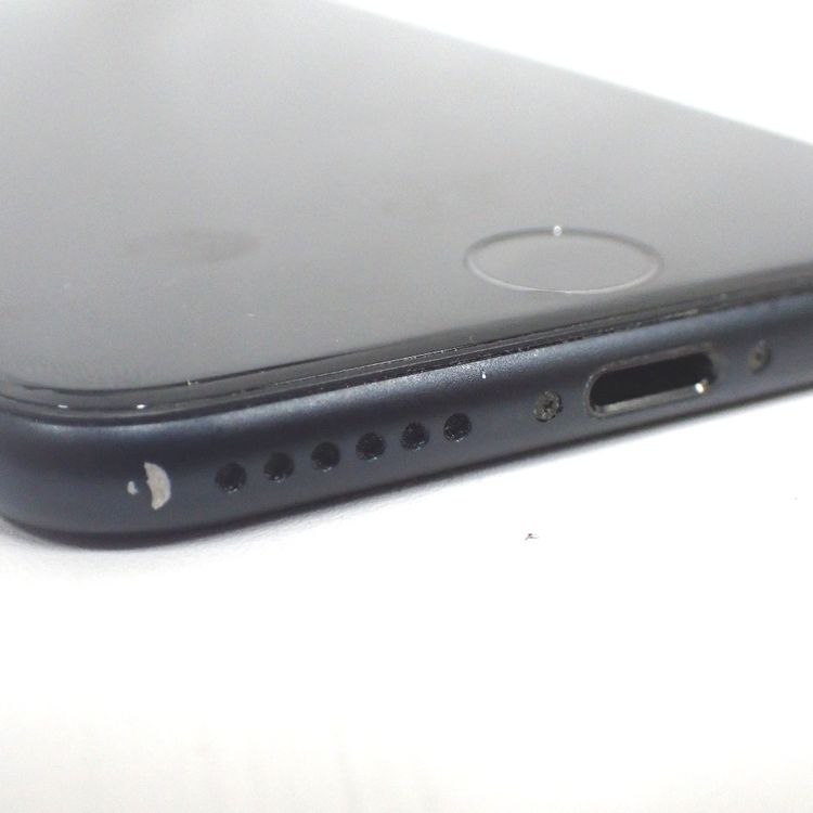 �ڼ��ߤʤߡ�NA146 �ɥ��� iPhoneSE ��3���� 64GB BT����86�� ���