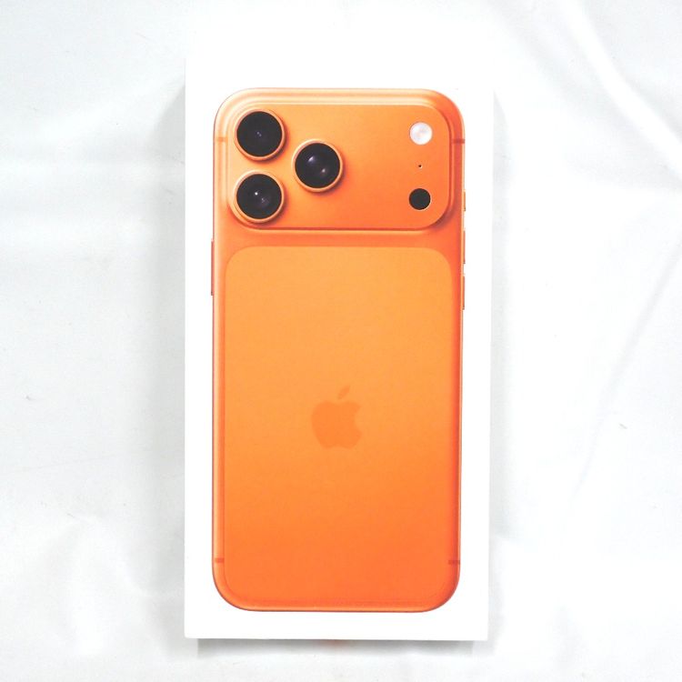 �ڼ��ߤʤߡ�NA150 iPhone17 Pro MAX 256GB �����ߥå������ ̤����