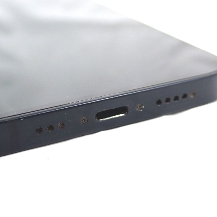 �ڼ��ߤʤߡ�NA133 SB iPhone 14 128GB �ߥåɥʥ��� BT����84�� ���