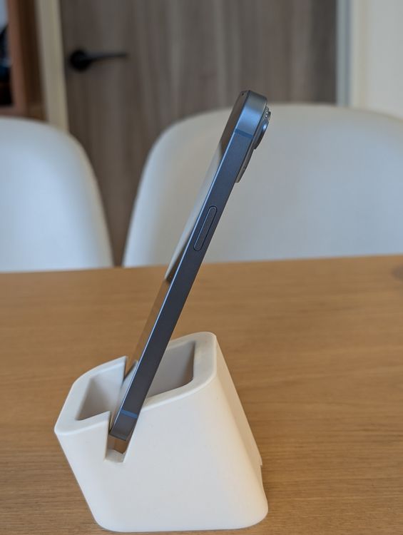 iPhone14 128GB ֥롼 Хåƥ꡼100 appleݾڻĤ