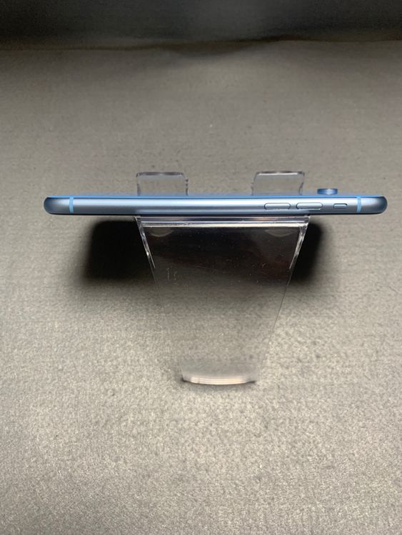 ������� ������ SIM�ե꡼ iPhoneXR 256GB �֥롼��