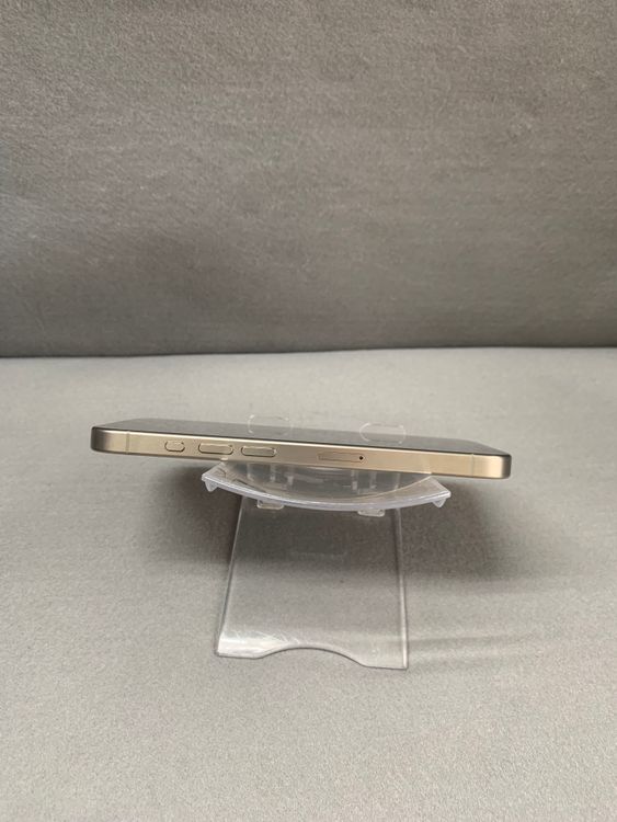 Ķ���� Apple���ȥ��� SIM�ե꡼ iPhone15 Pro 256GB
