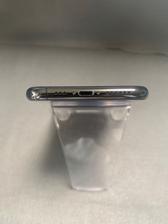 ĶʡǡSIMե꡼iPhoneXs 64GB ڡ쥤