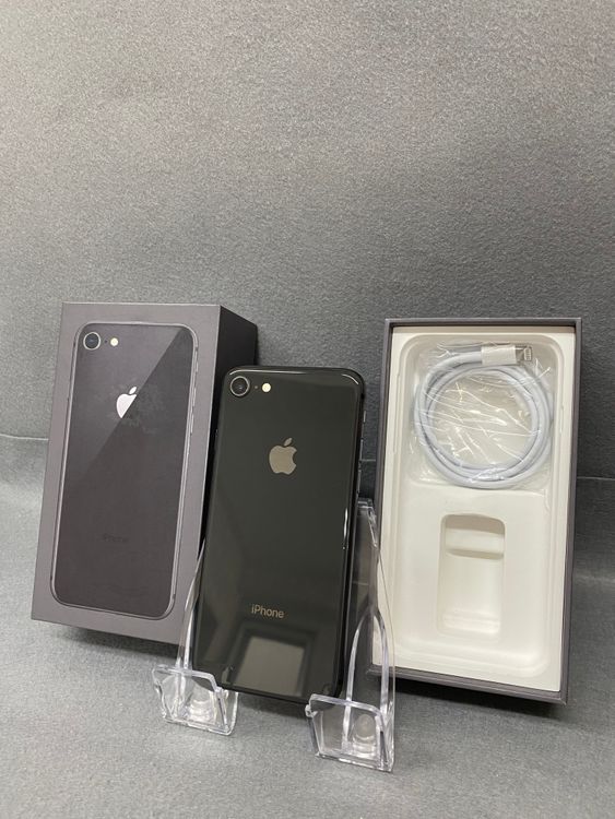 ���� ������ SIM�ե꡼ iPhone8 ��256GB�����ڡ������쥤��