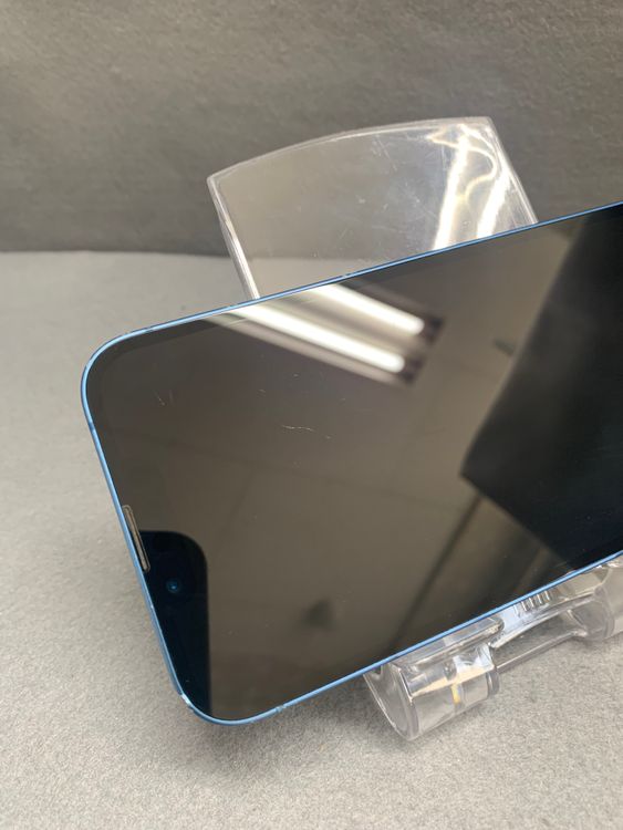���� Apple���ȥ��� SIM�ե꡼ iPhone13 256GB �֥롼��