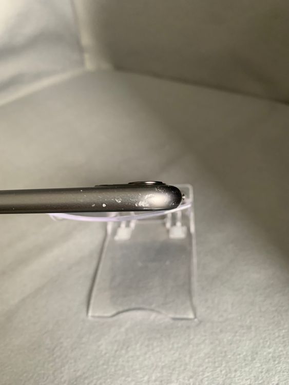 ���ʡ������ǡ�SIM�ե꡼��iPhone11 128GB �֥�å���