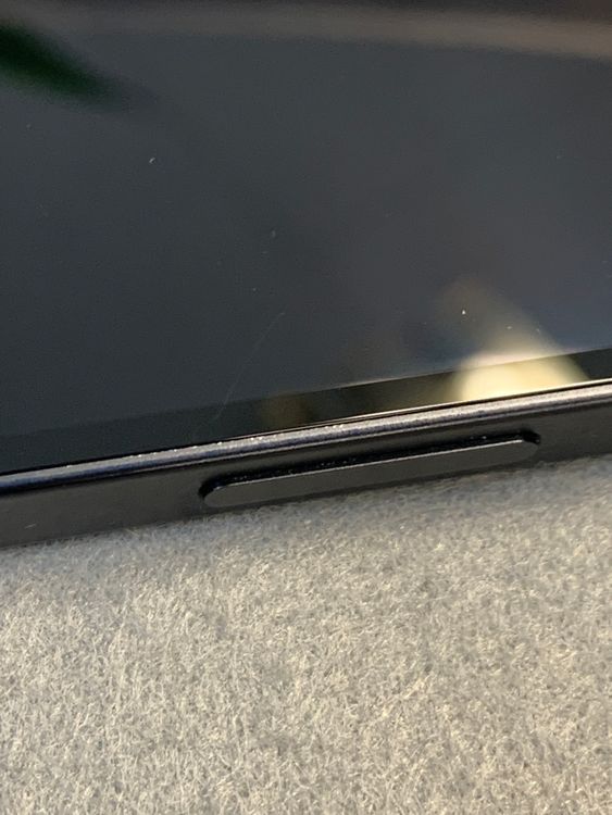 ���ʡ������ǡ�SIM�ե꡼��iPhone12 128GB �֥�å���