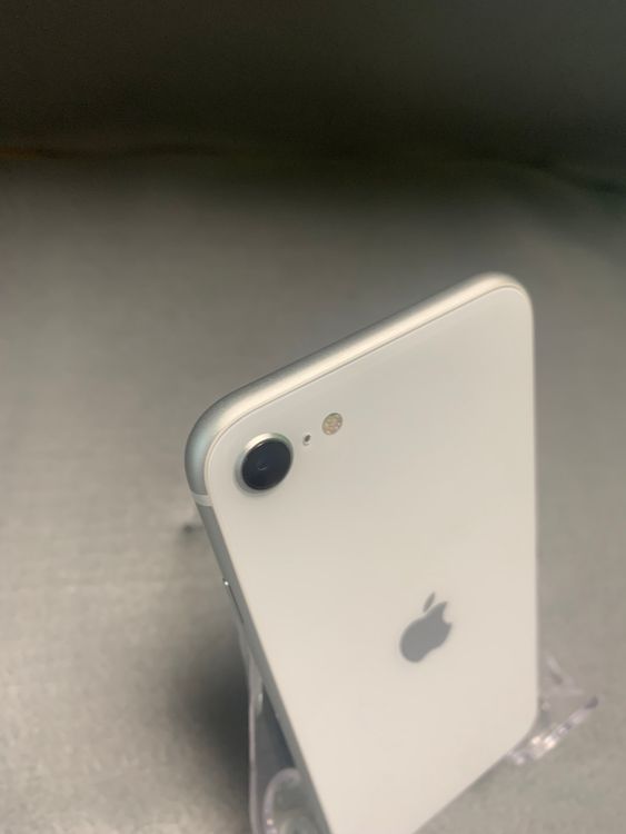   SIMե꡼ iPhoneSE 2 64GB ۥ磻ȿ